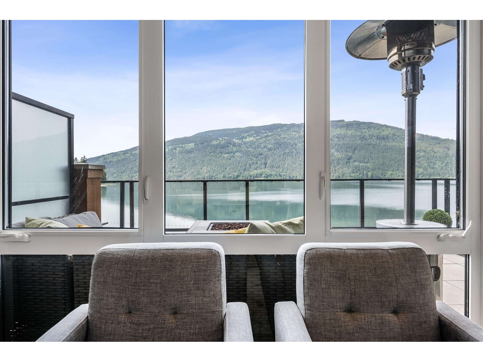 302 3175 Columbia Valley Road, Cultus Lake North, Chilliwack, British Columbia  V2R 6C2 - Photo 23 - R3001380