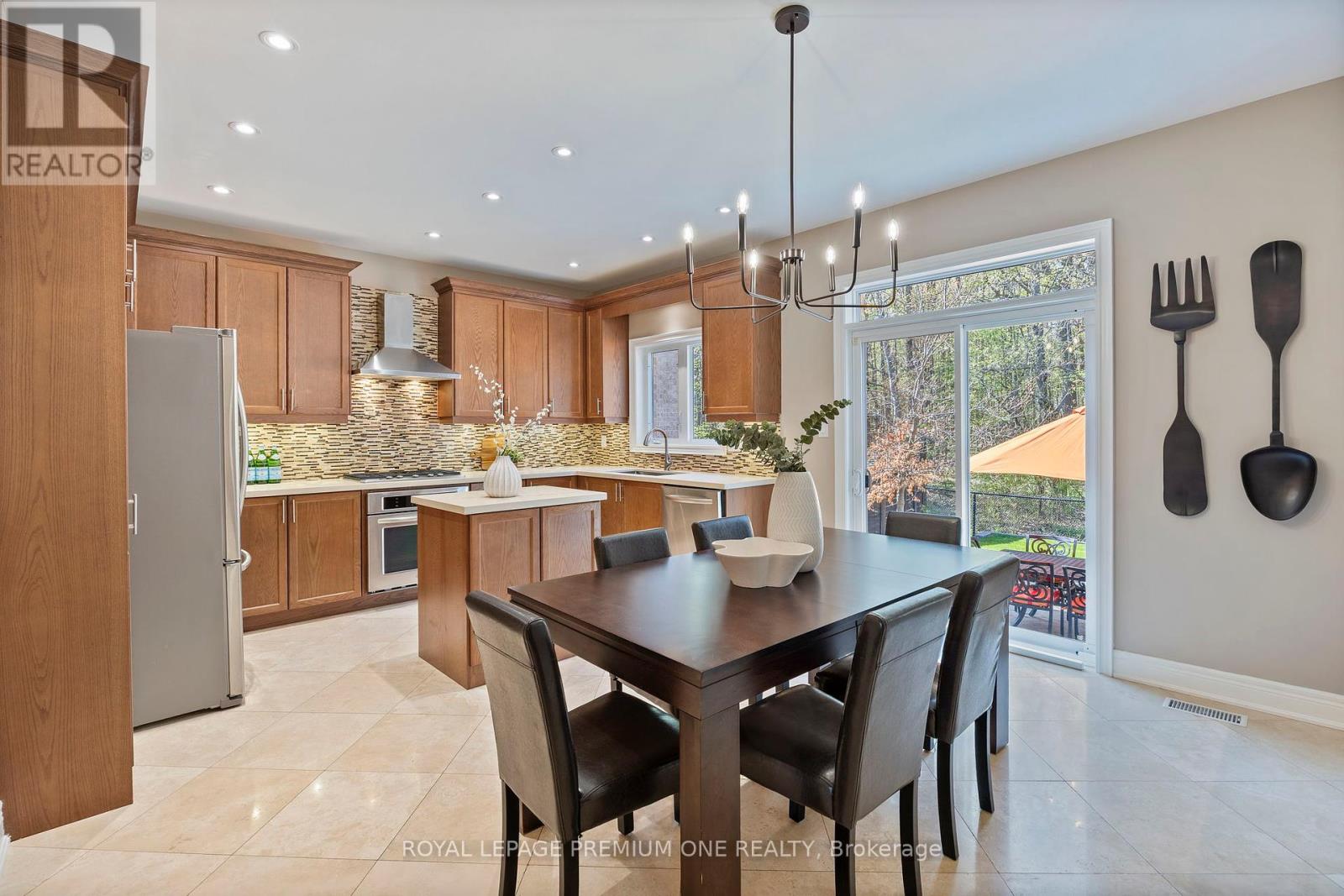 129 Via Teodoro, Vaughan, Ontario  L4H 0X7 - Photo 15 - N12142411