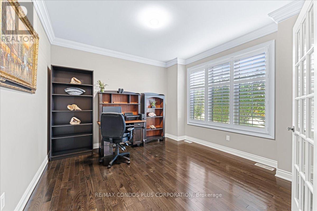 131 Lady Nadia Drive, Vaughan, Ontario  L6A 4E6 - Photo 16 - N12142425