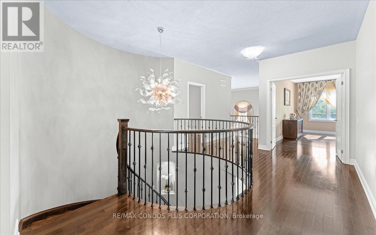 131 Lady Nadia Drive, Vaughan, Ontario  L6A 4E6 - Photo 19 - N12142425