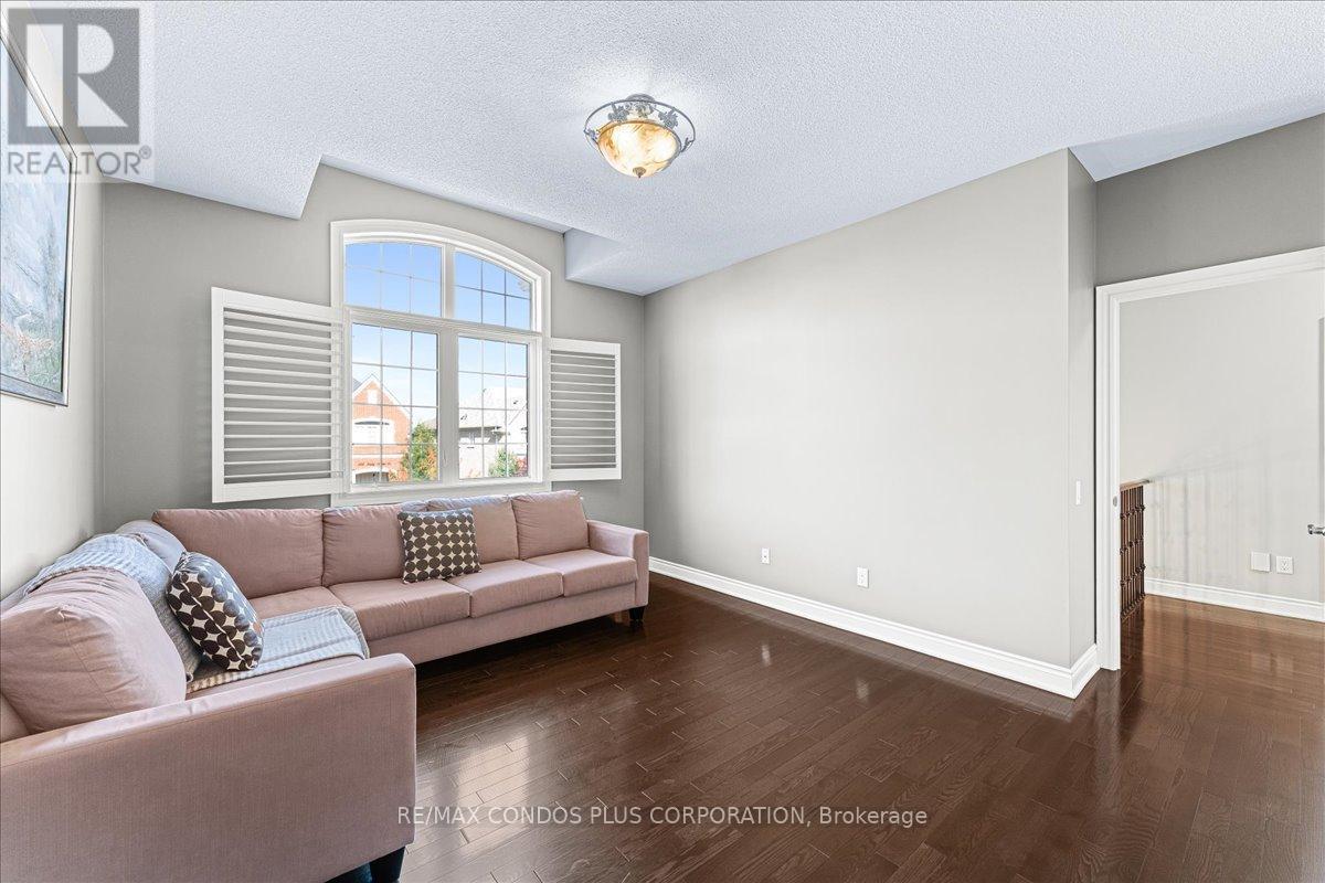 131 Lady Nadia Drive, Vaughan, Ontario  L6A 4E6 - Photo 29 - N12142425