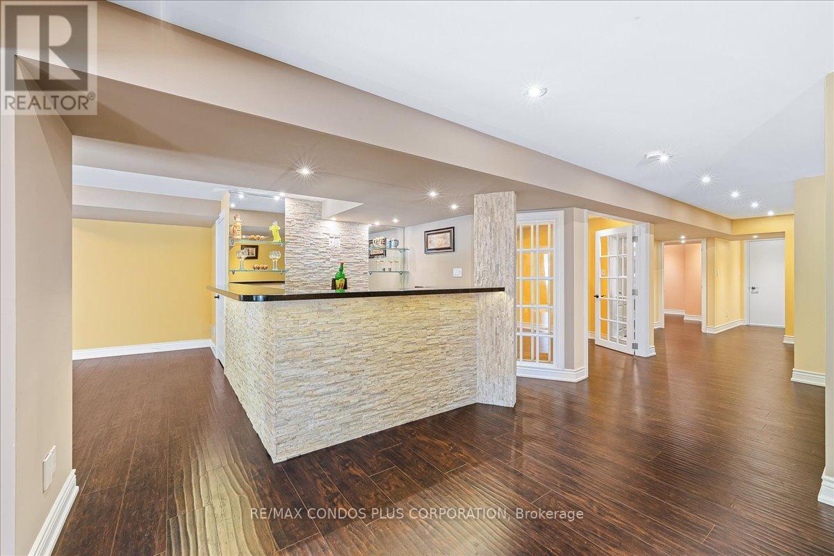 131 Lady Nadia Drive, Vaughan, Ontario  L6A 4E6 - Photo 34 - N12142425