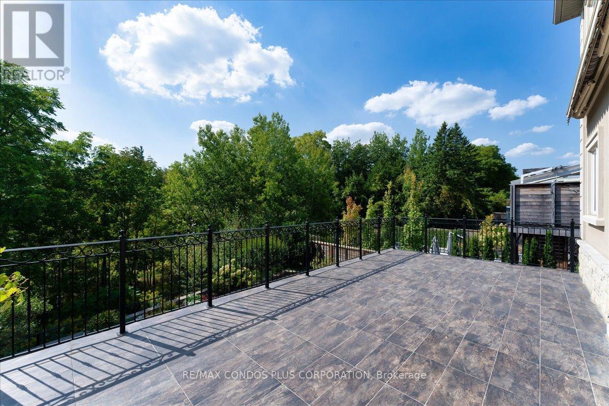 131 Lady Nadia Drive, Vaughan, Ontario  L6A 4E6 - Photo 7 - N12142425