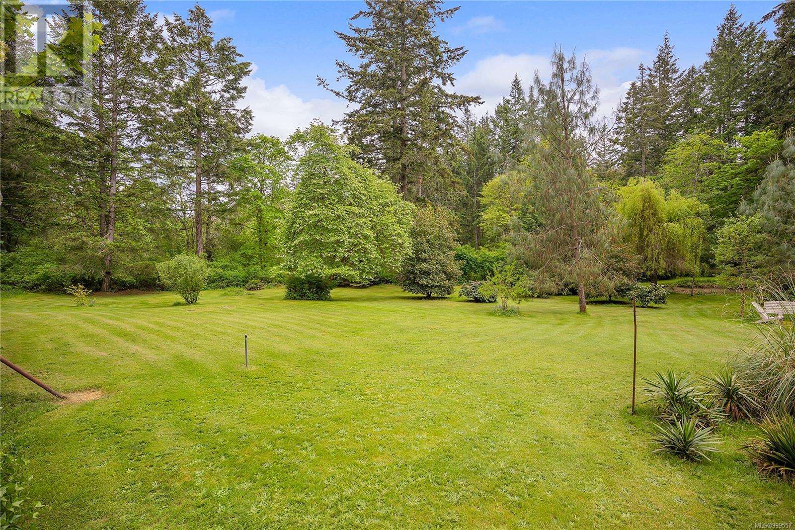 Property at 2953 Ravenhill Rd image 4