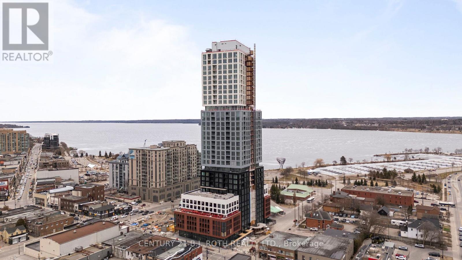 2105 - 39 MARY STREET, Barrie, Ontario