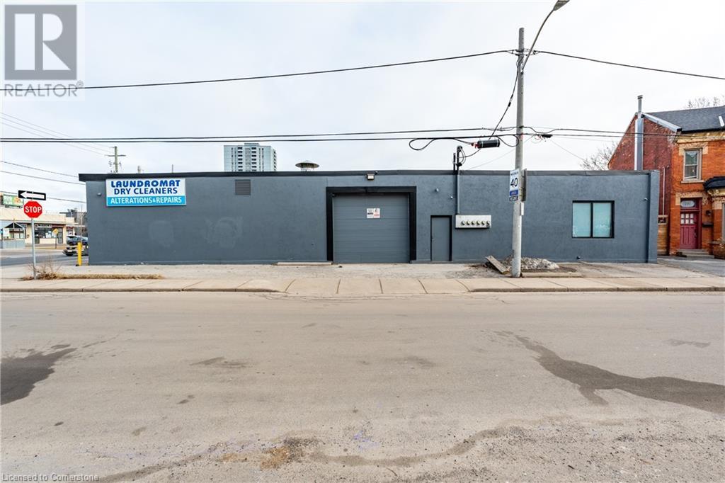 Property at 82 QUEEN Street N Unit# 5 image 2