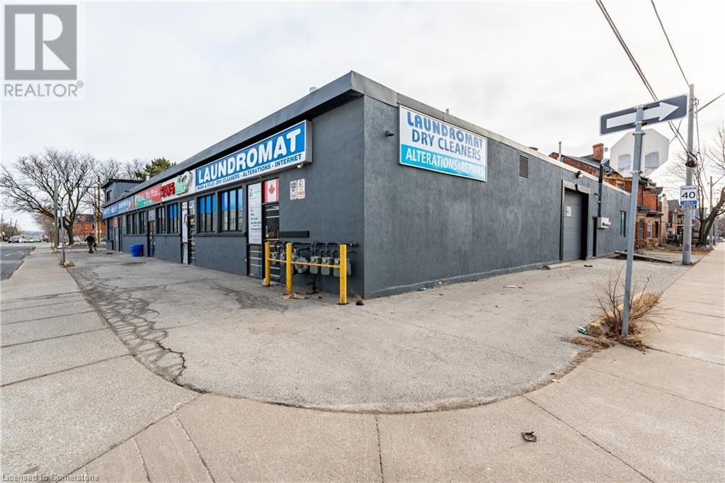 Property at 82 QUEEN Street N Unit# 5 image 4