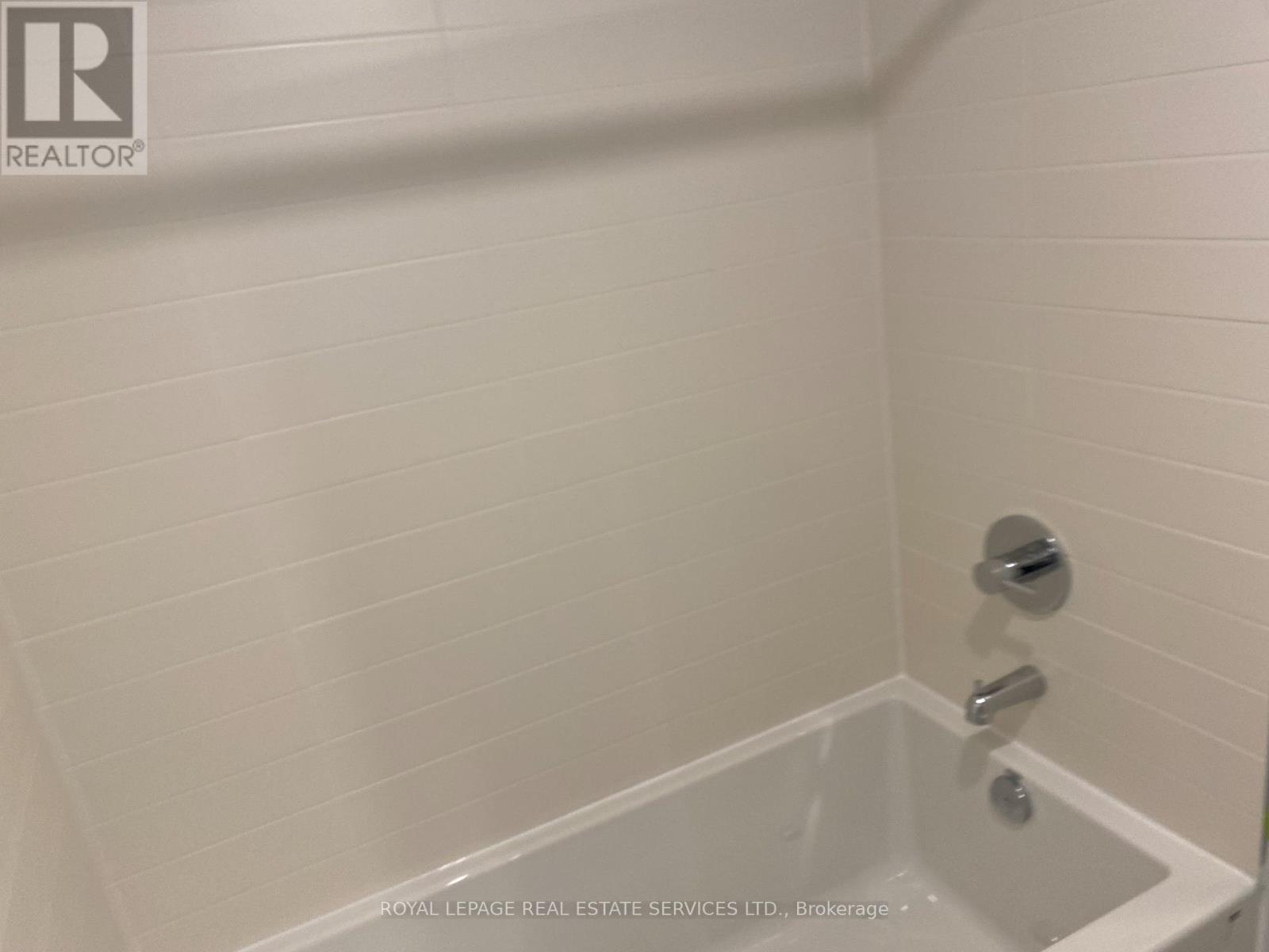 621 - 1787 St Clair Avenue W, Toronto, Ontario  M6N 1J6 - Photo 16 - W12142400
