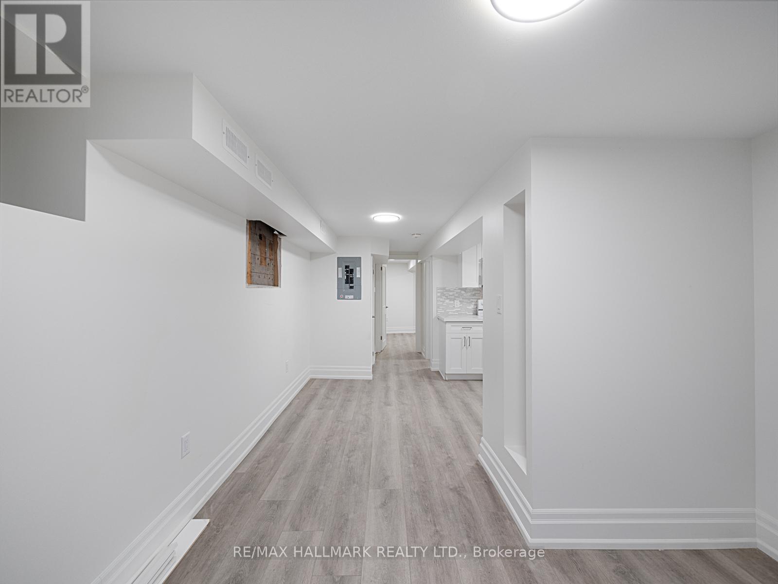 Lower Level - 547 Indian Road, Toronto, Ontario  M6P 2B9 - Photo 2 - W12142403