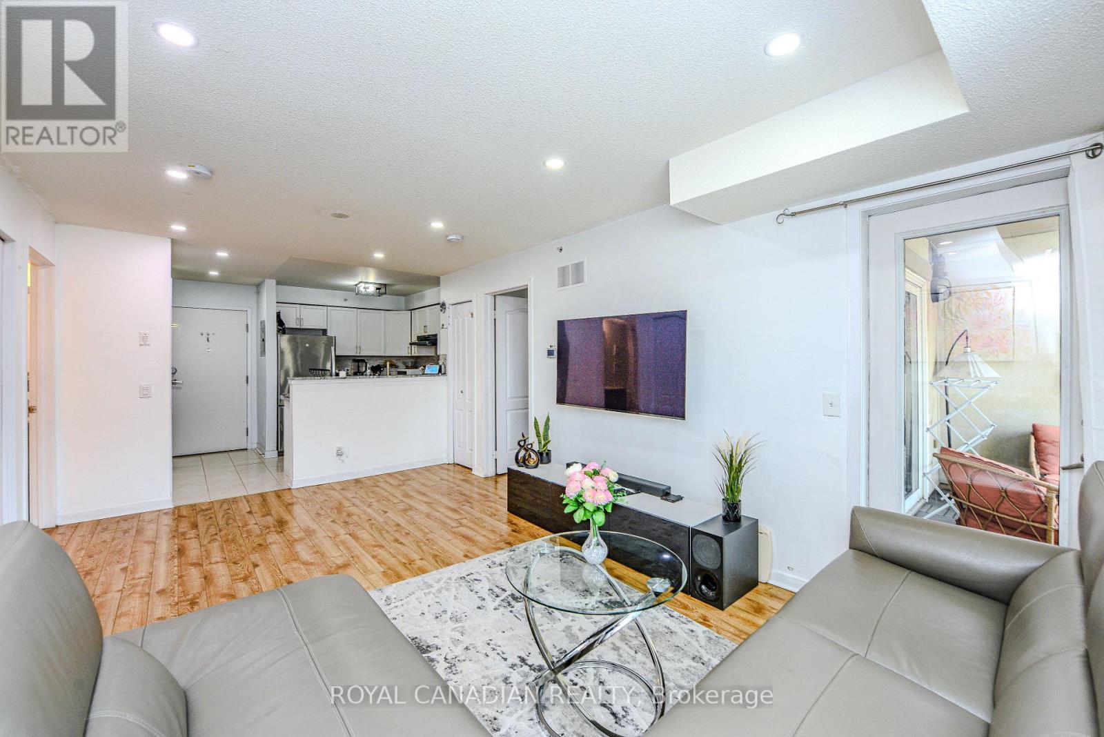 1403 - 8 Dayspring Circle, Brampton, Ontario  L6P 2Z7 - Photo 22 - W12142430