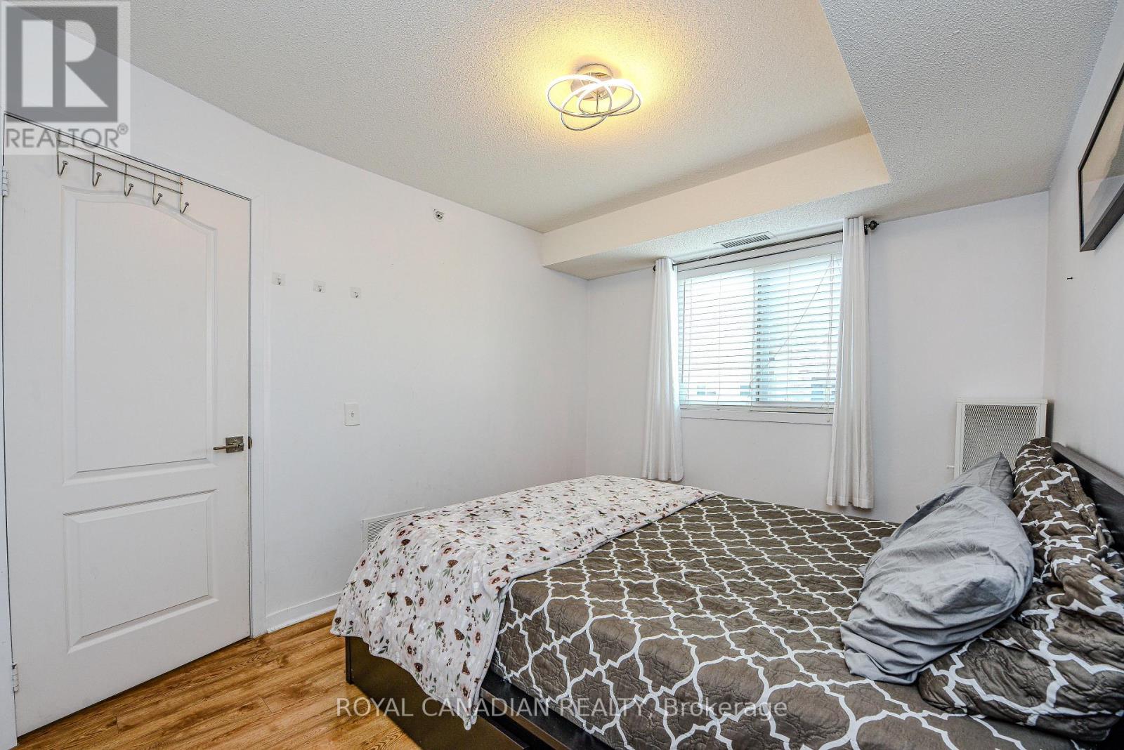 1403 - 8 Dayspring Circle, Brampton, Ontario  L6P 2Z7 - Photo 25 - W12142430