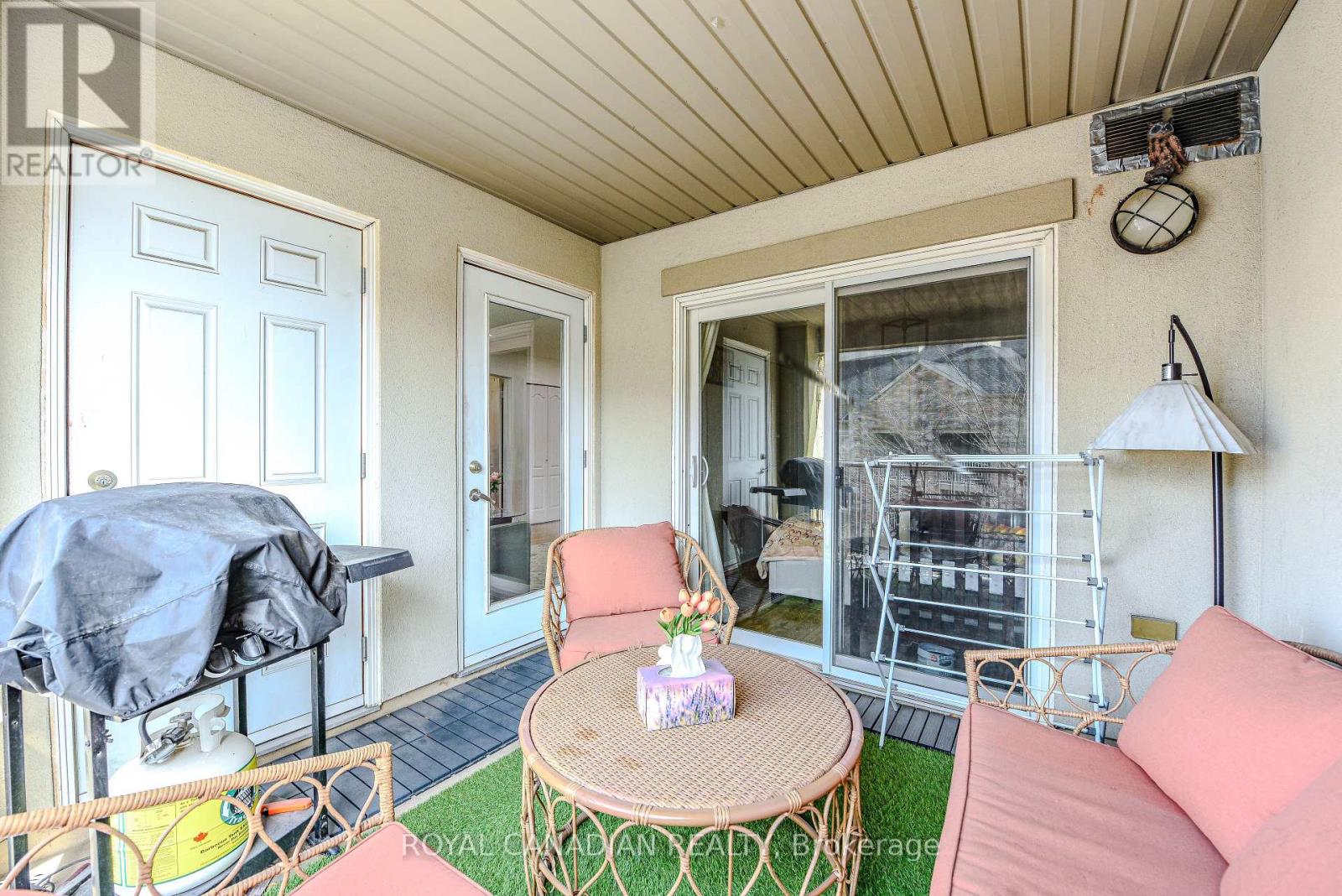 1403 - 8 Dayspring Circle, Brampton, Ontario  L6P 2Z7 - Photo 34 - W12142430