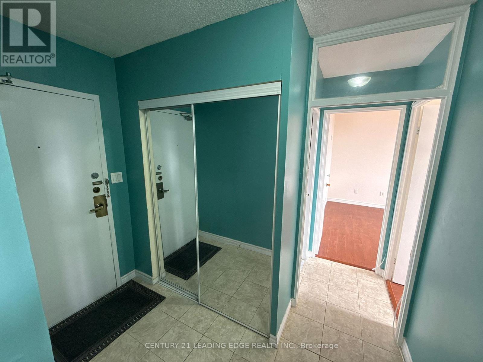 815 - 20 Edgecliff Golfway, Toronto, Ontario  M3C 3A4 - Photo 16 - C12142497
