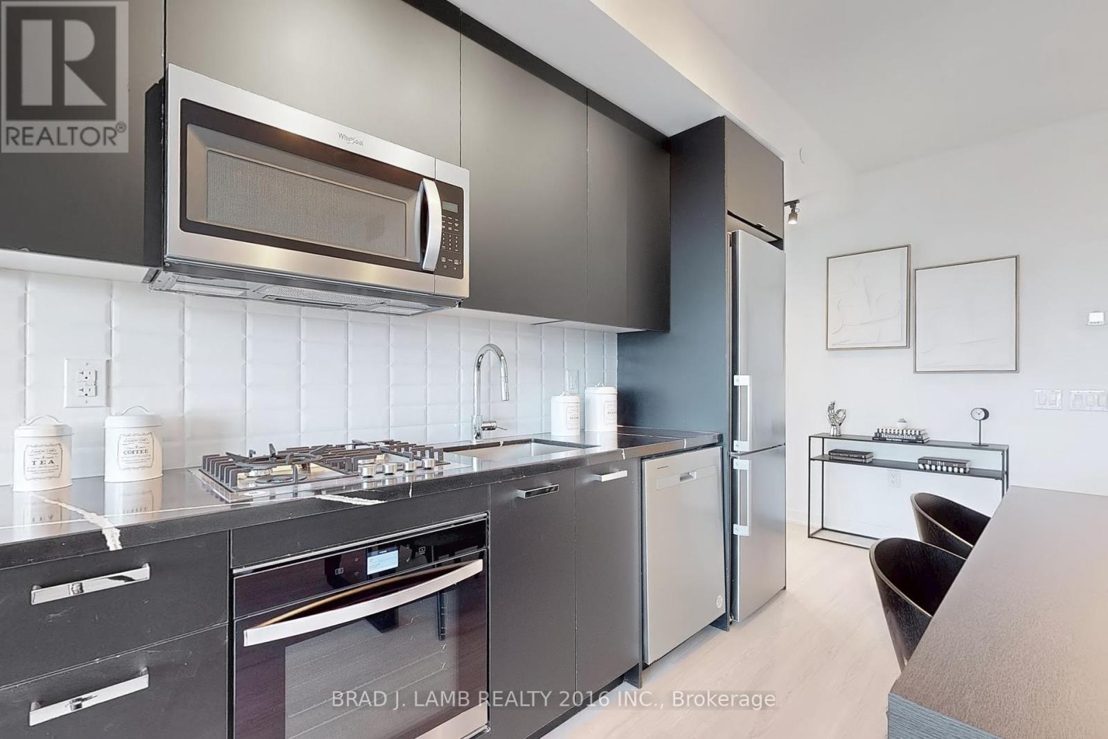 1302 - 195 Mccaul Street, Toronto, Ontario  M5T 0E5 - Photo 13 - C12142506
