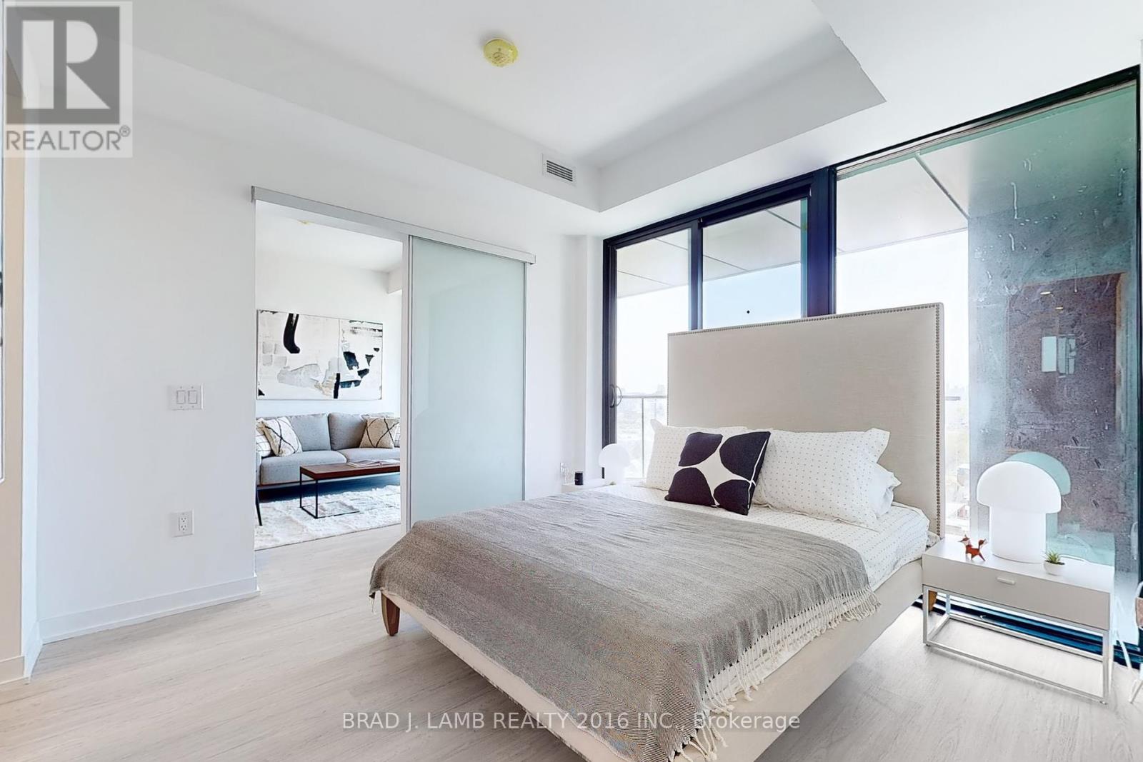 1302 - 195 Mccaul Street, Toronto, Ontario  M5T 0E5 - Photo 17 - C12142506