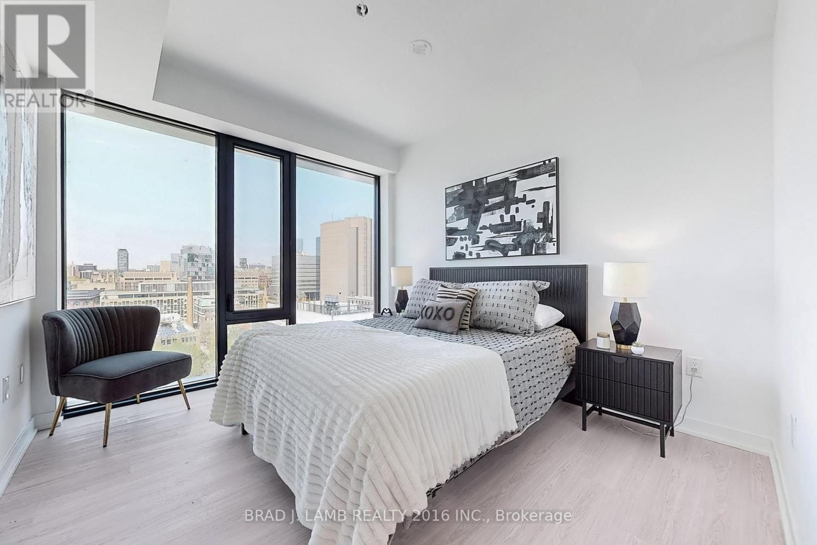 1302 - 195 Mccaul Street, Toronto, Ontario  M5T 0E5 - Photo 21 - C12142506