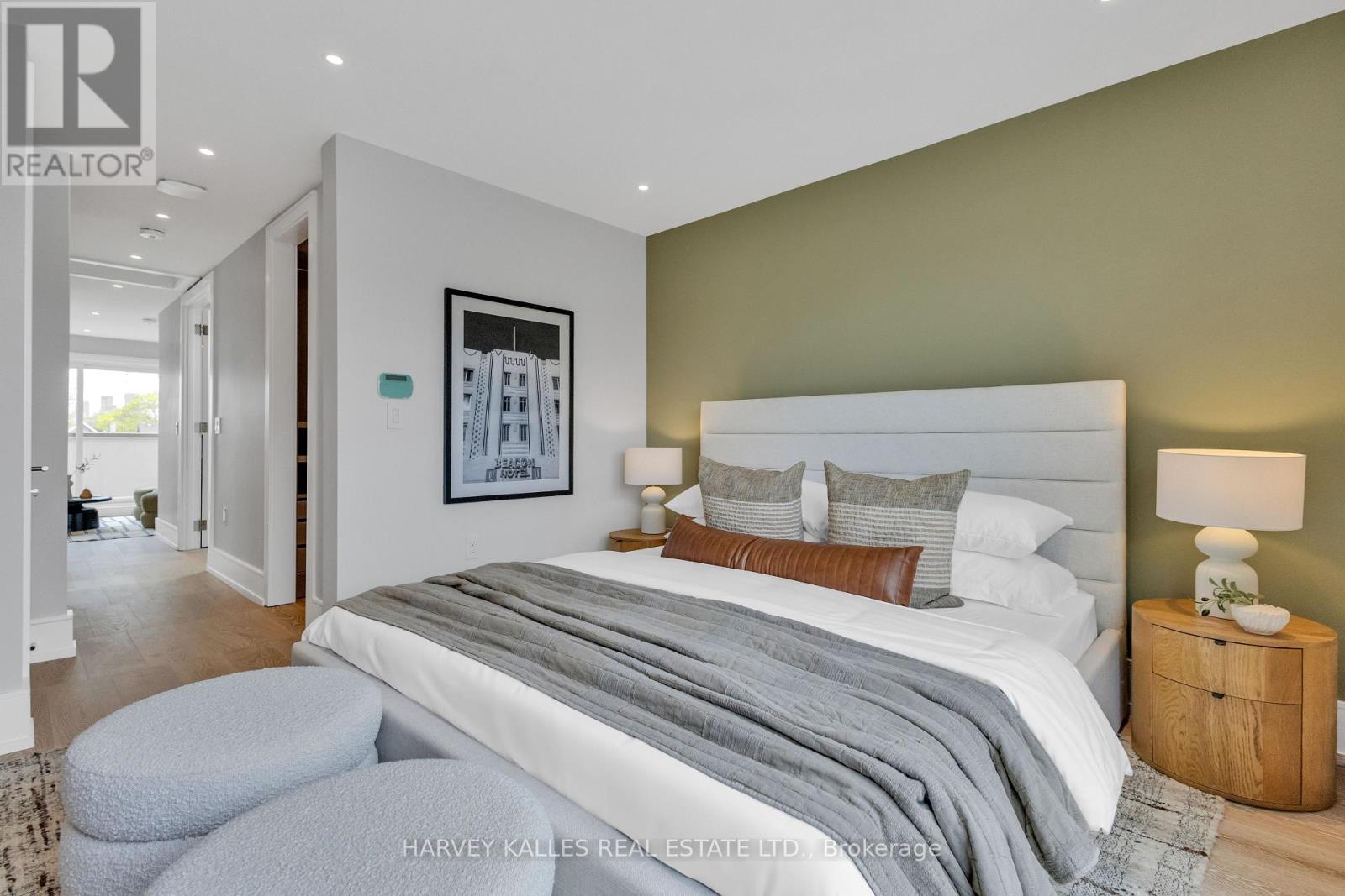 444 Roxton Road, Toronto, Ontario  M6G 3R4 - Photo 19 - C12142512