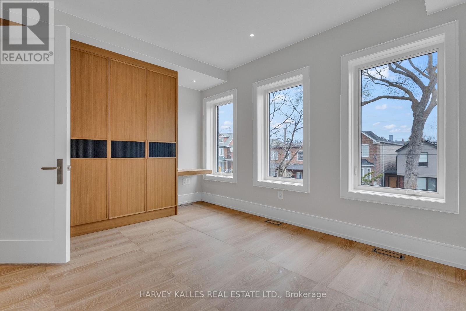 444 Roxton Road, Toronto, Ontario  M6G 3R4 - Photo 31 - C12142512