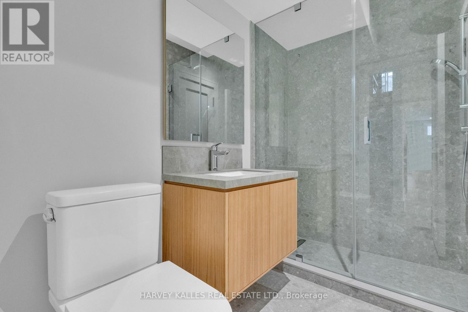 444 Roxton Road, Toronto, Ontario  M6G 3R4 - Photo 38 - C12142512