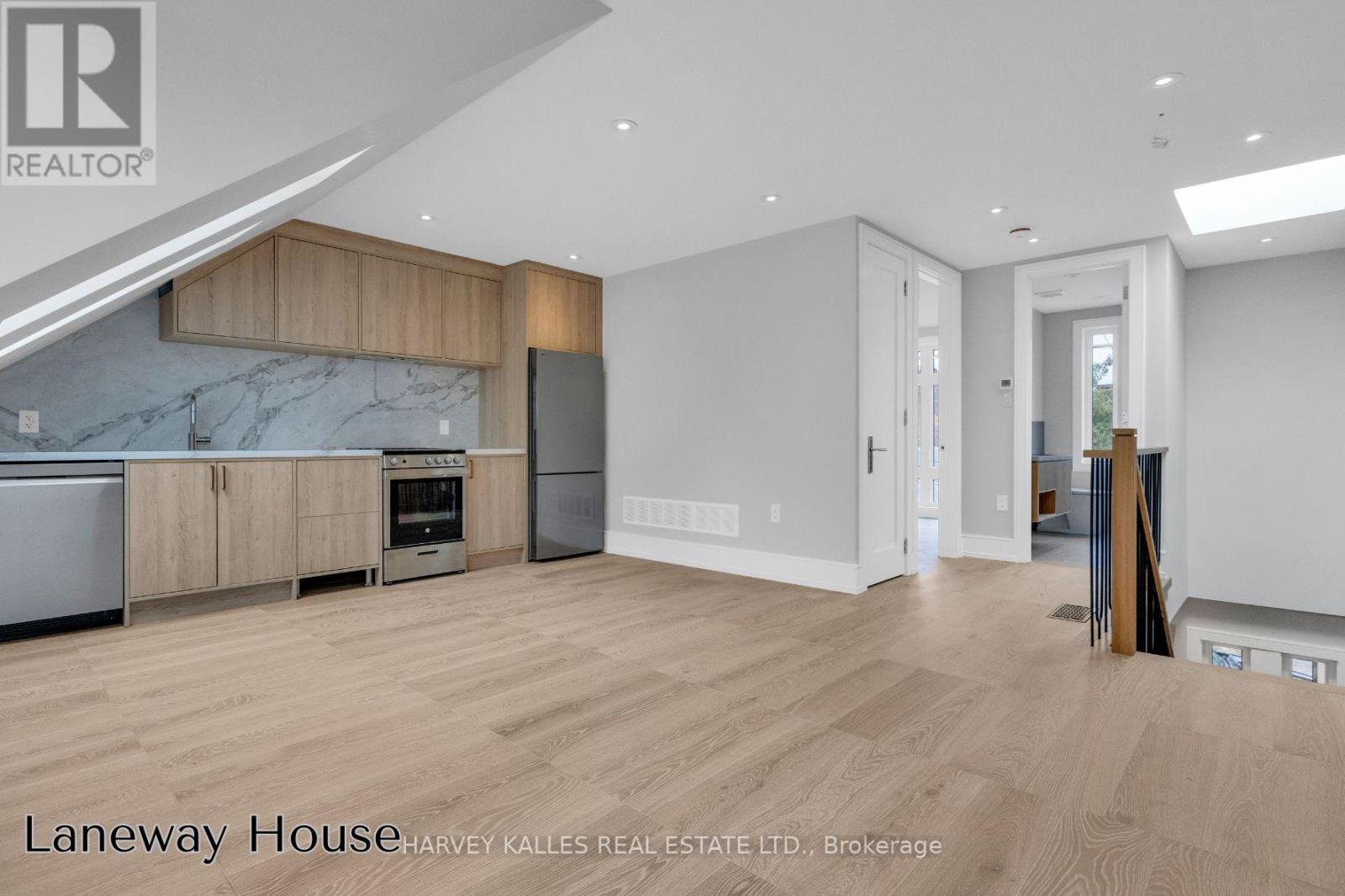 444 Roxton Road, Toronto, Ontario  M6G 3R4 - Photo 46 - C12142512