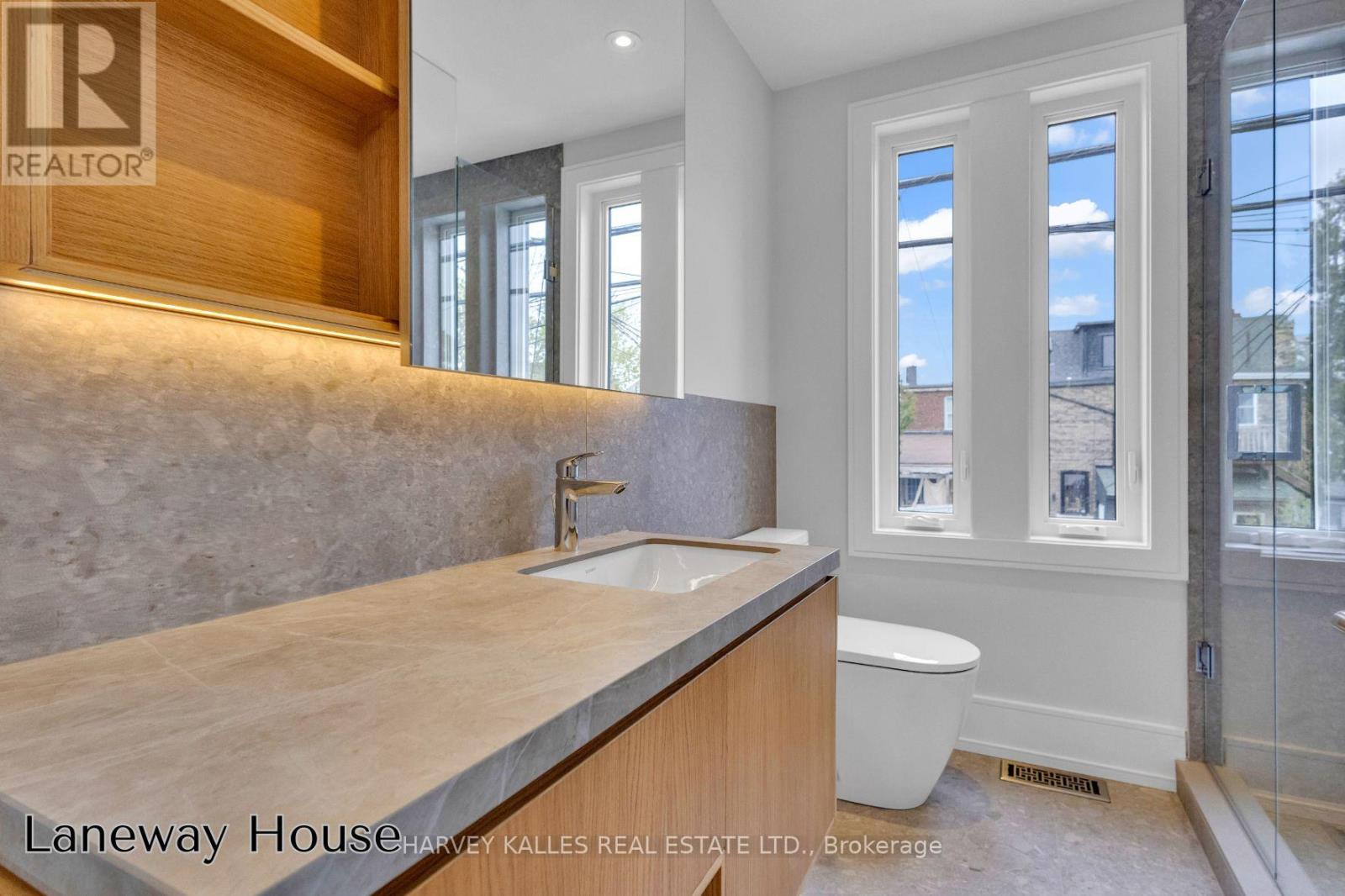 444 Roxton Road, Toronto, Ontario  M6G 3R4 - Photo 49 - C12142512