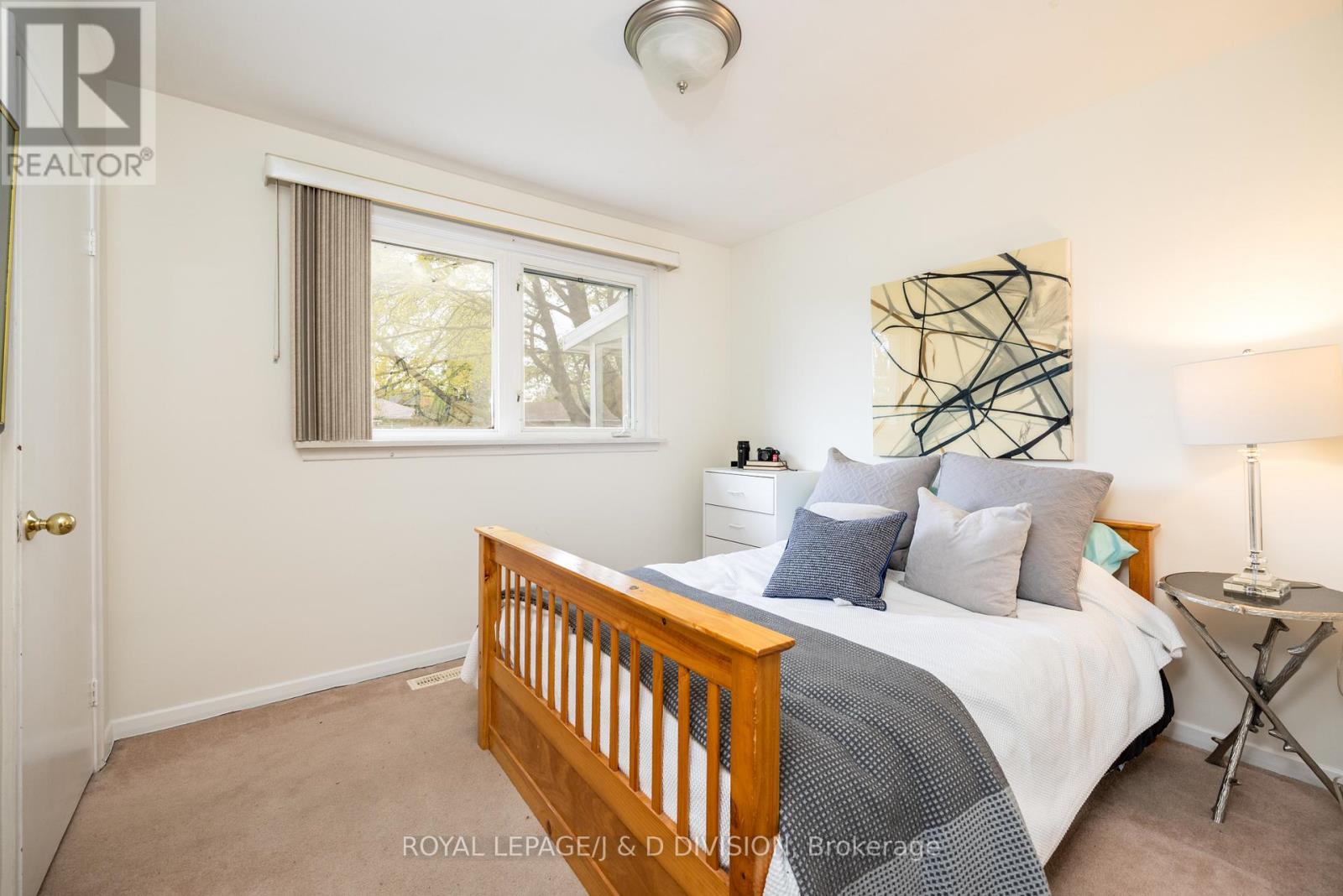 48 Greengrove Crescent, Toronto, Ontario  M3A 1H9 - Photo 13 - C12142566