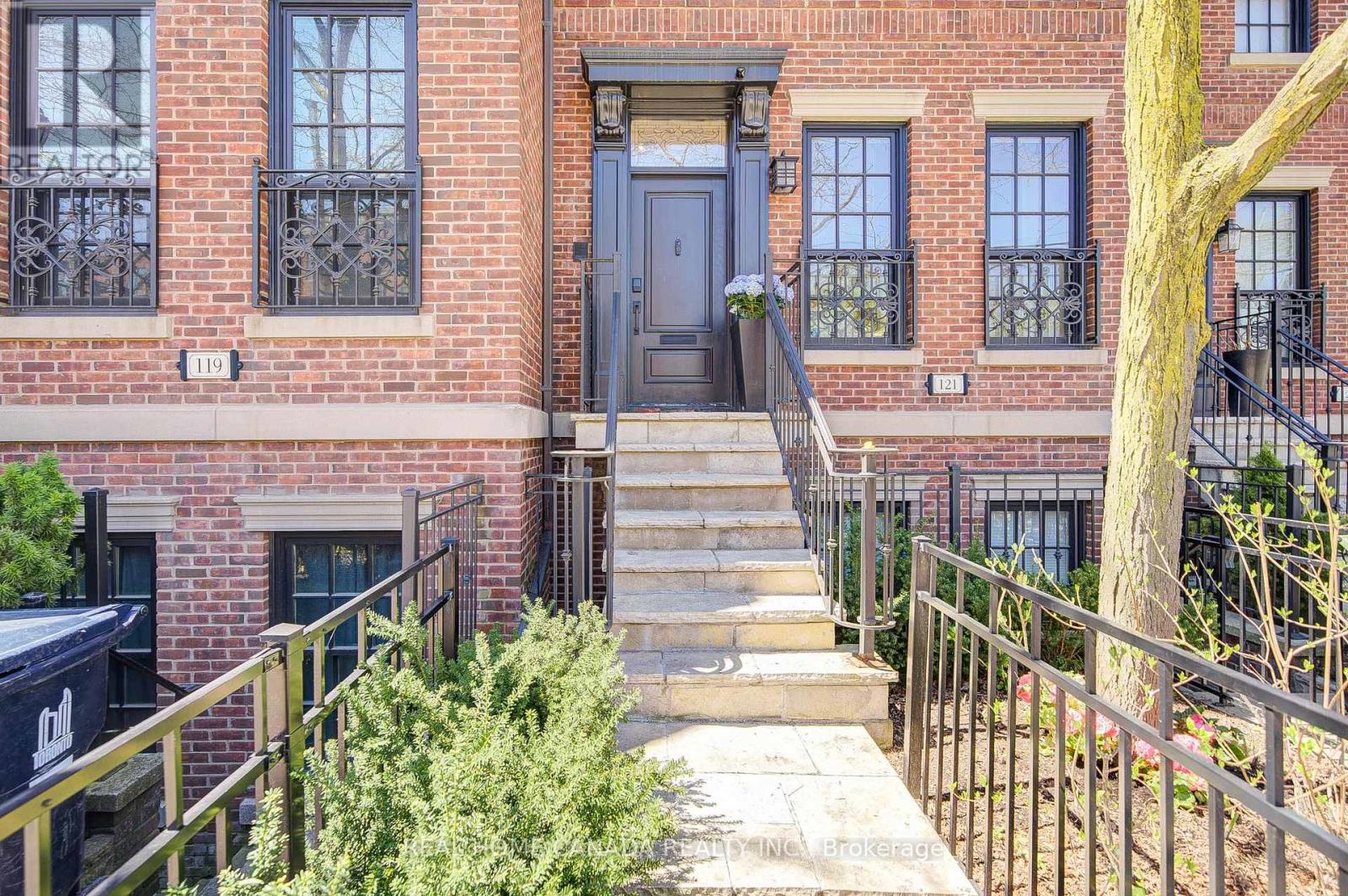 Property at 121 DAVENPORT ROAD image 2
