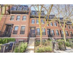121 DAVENPORT ROAD, Toronto, Ontario