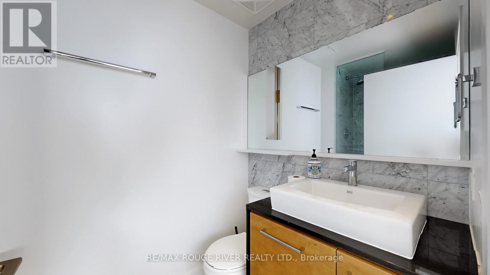 Th15 - 121 Mcmahon Drive, Toronto, Ontario  M2K 0C2 - Photo 29 - C12142642