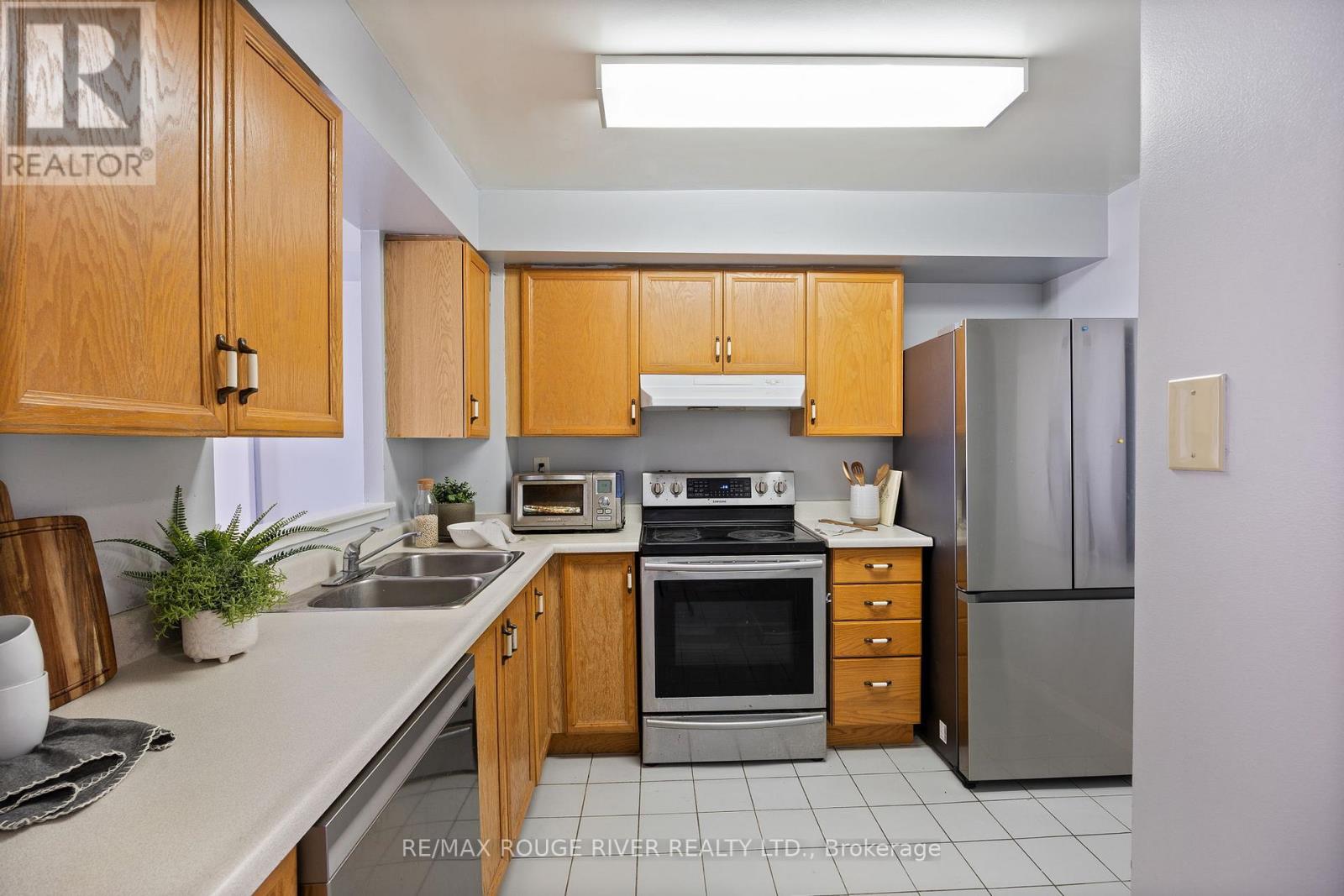 1804 - 400 Mclevin Avenue, Toronto, Ontario  M1B 5J4 - Photo 11 - E12142525