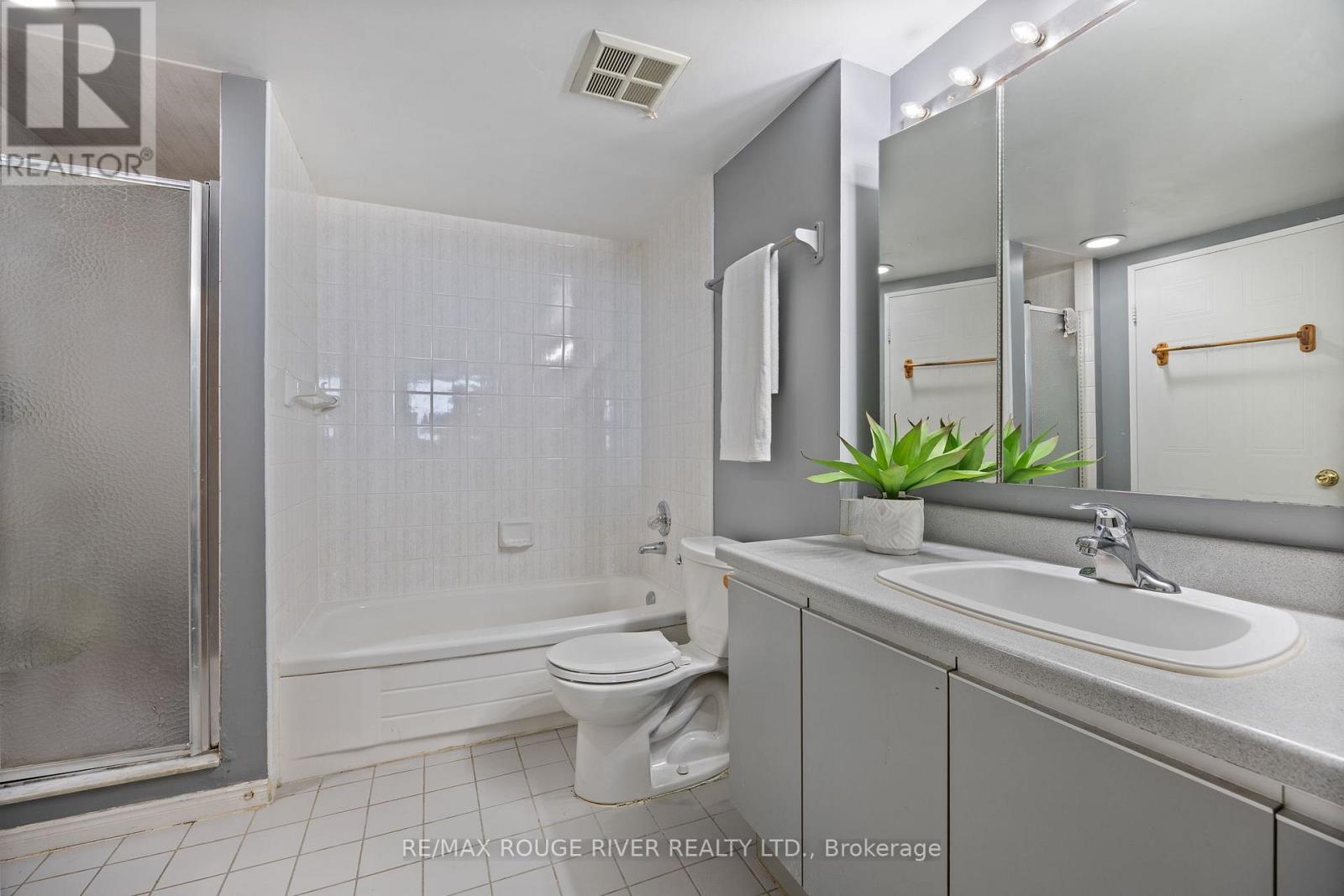 1804 - 400 Mclevin Avenue, Toronto (Malvern), Ontario  M1B 5J4 - Photo 17 - E12142525