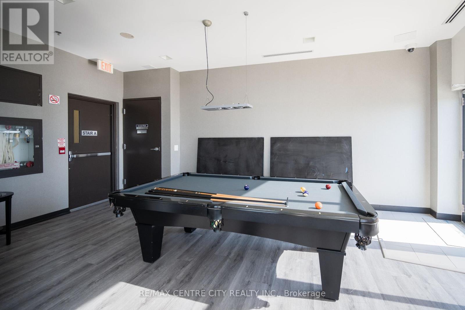 407 - 11 Superior Avenue, Toronto (Mimico), Ontario  M8V 0A7 - Photo 31 - W12142707