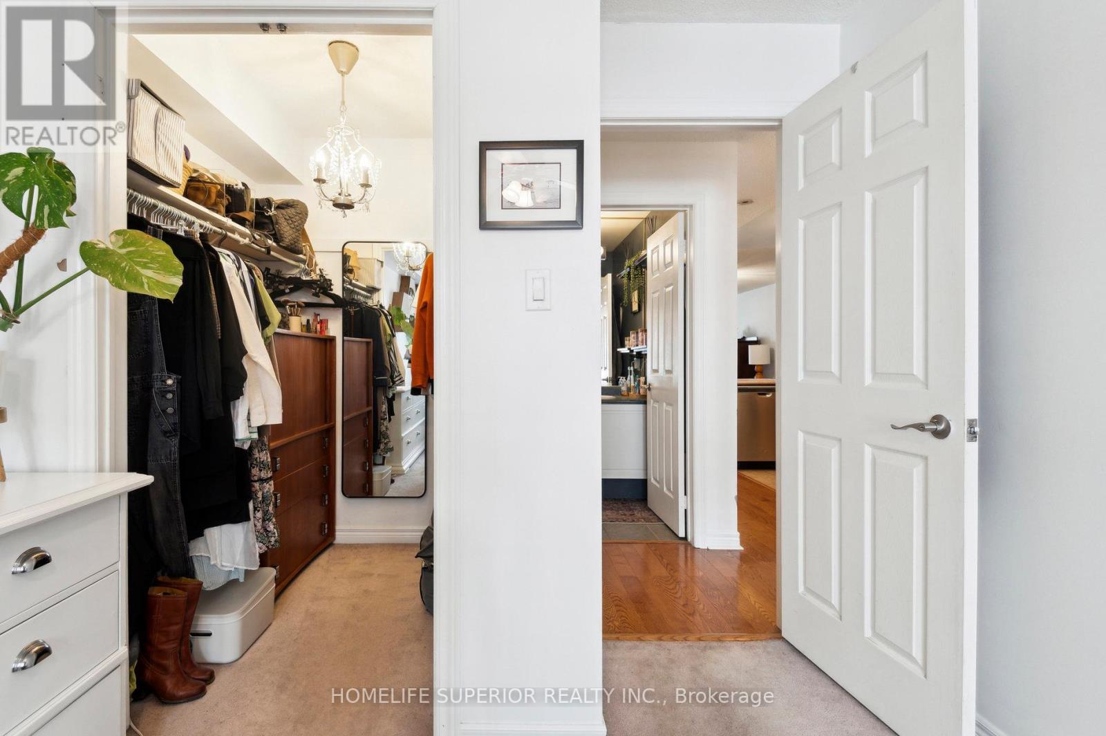 1 - 122 Strachan Avenue, Toronto, Ontario  M6J 3W4 - Photo 31 - C12142669