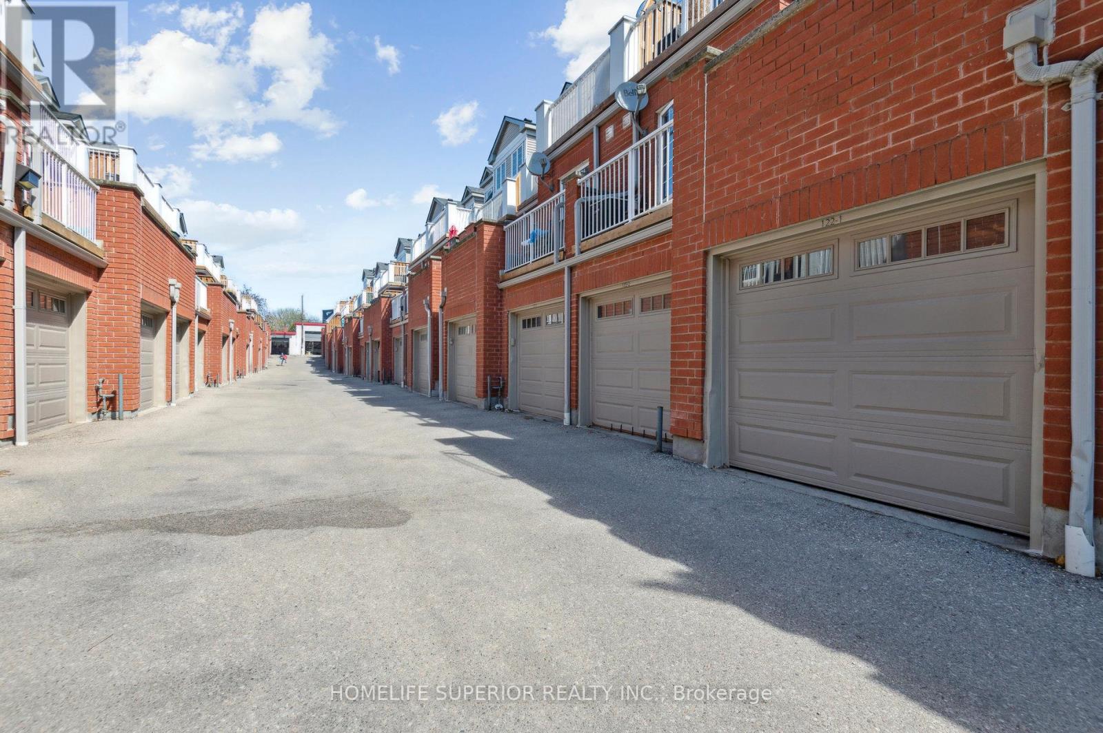 1 - 122 Strachan Avenue, Toronto, Ontario  M6J 3W4 - Photo 44 - C12142669