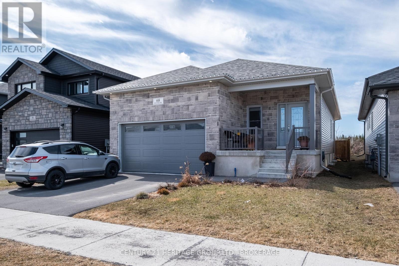 68 POTTER DRIVE, loyalist (odessa), Ontario