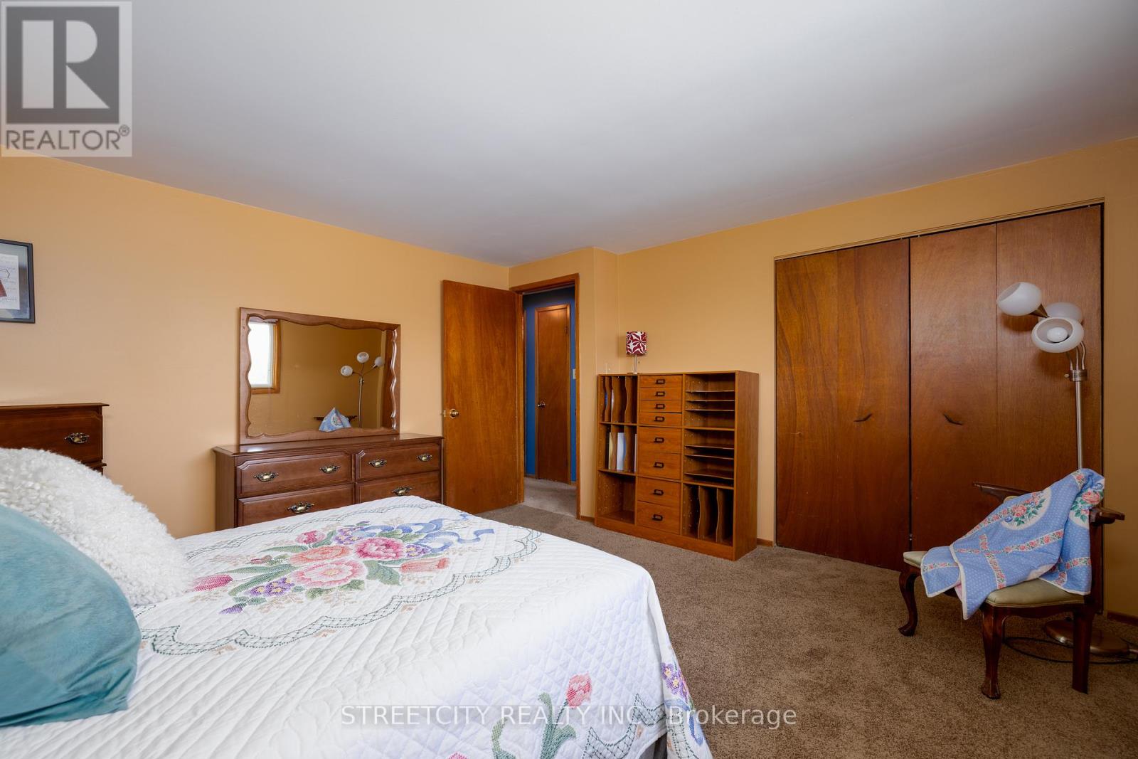 34 Bridlington Road, London South (South Y), Ontario  N6E 1X4 - Photo 13 - X12142691