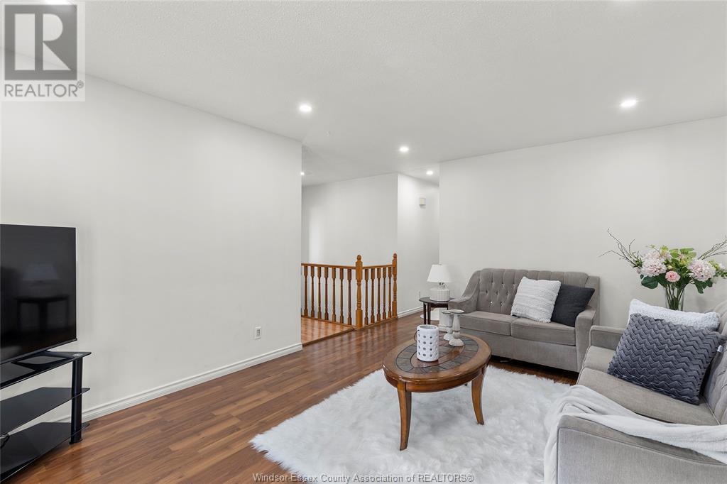 8671 Darlington Crescent, Windsor, Ontario  N8S 4M2 - Photo 5 - 25011577