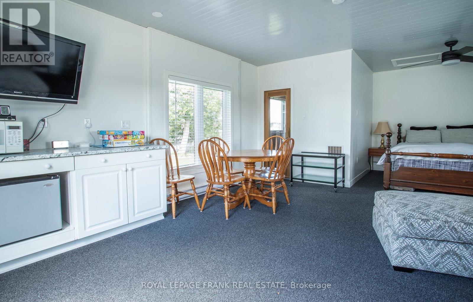 11 Edgewater Drive, Selwyn, Ontario  K0L 1T0 - Photo 47 - X12142702