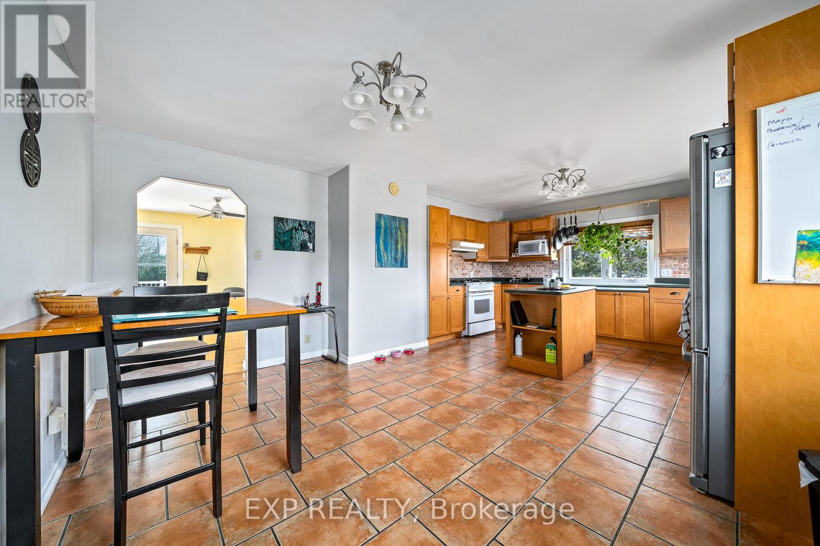 13445 Loyalist Parkway, Prince Edward County, Ontario  K0K 2T0 - Photo 22 - X12142740