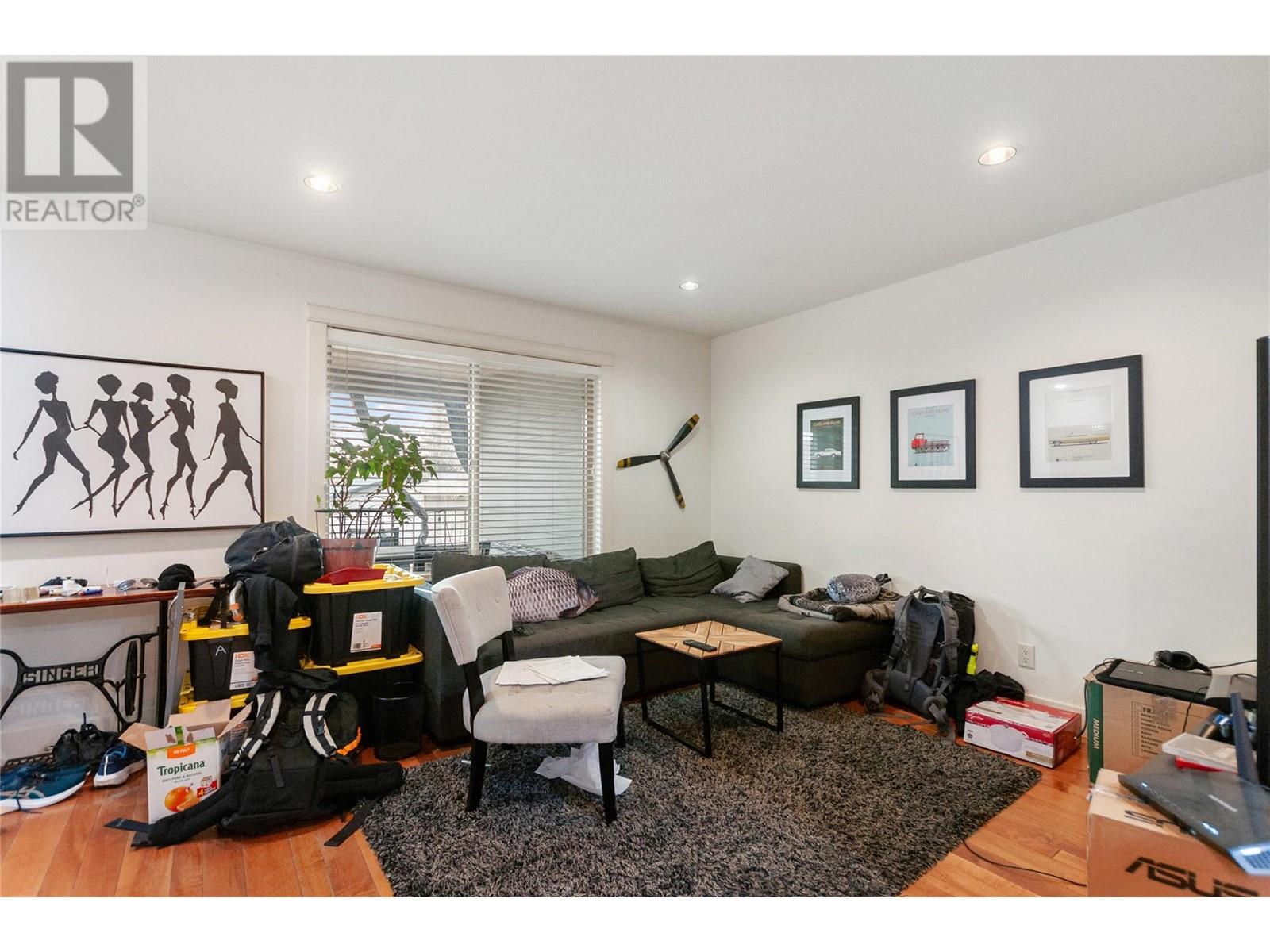 Property at 741 Clement Avenue image 2