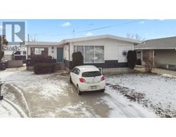 1611 Elm Street E, kelowna, British Columbia