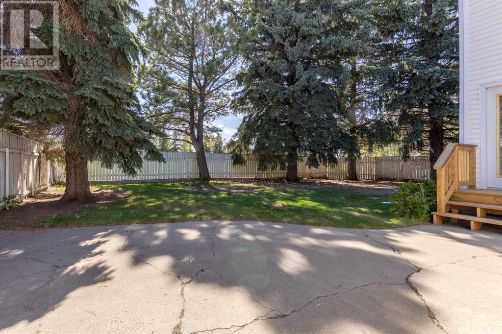 18 Queens Road W, Lethbridge, Alberta  T1K 3W2 - Photo 46 - A2216910