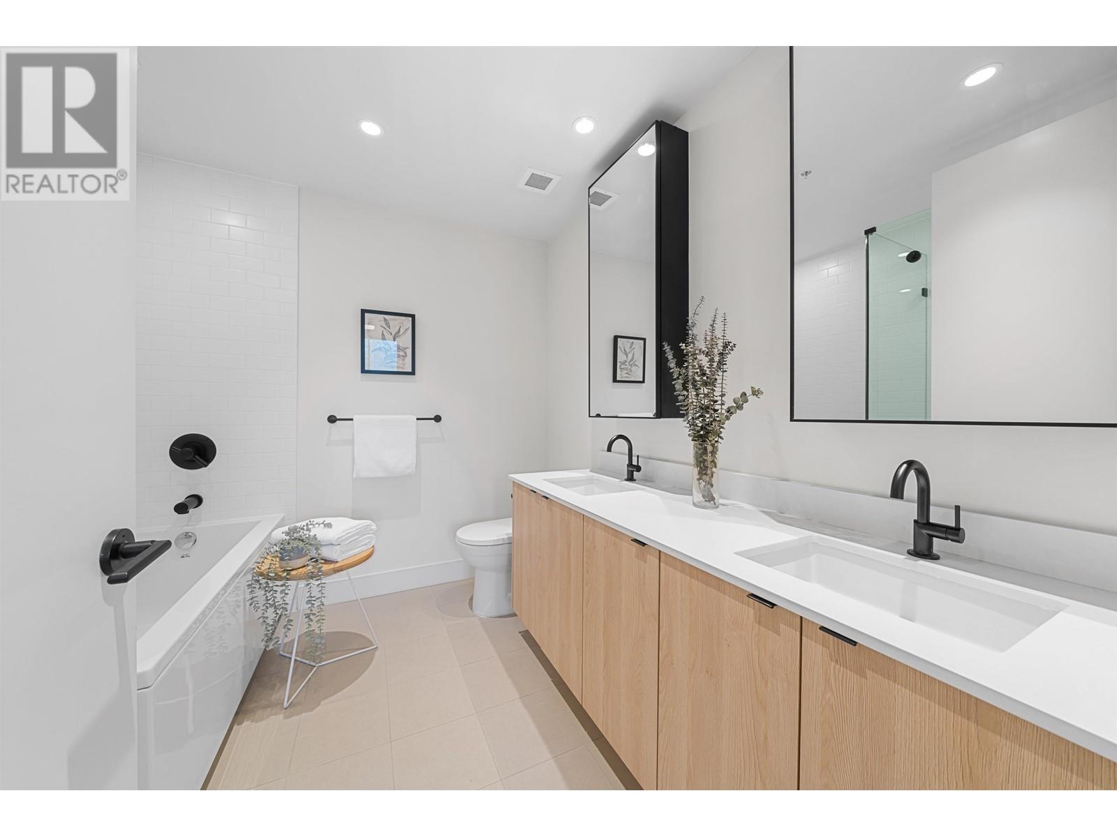 203 83 Moody Street, Port Moody, British Columbia  V3H 0K7 - Photo 12 - R3001522