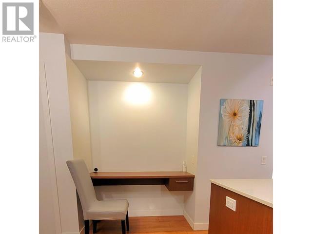 414 221 E 3rd Street, North Vancouver, British Columbia  V7L 0C1 - Photo 8 - R3001591