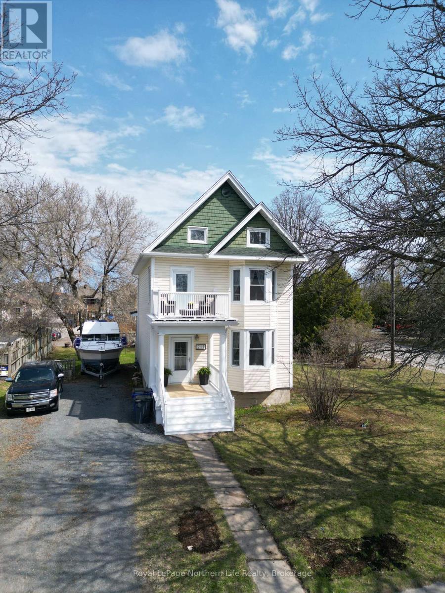 211 FARAH AVENUE, temiskaming shores (new liskeard), Ontario