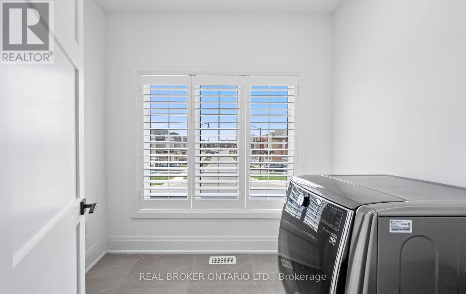 547 Veterans Drive, Brampton (Northwest Brampton), Ontario  L7A 5A6 - Photo 48 - W12142577