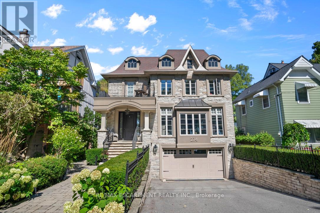 274 LAKE PROMENADE, Toronto, Ontario