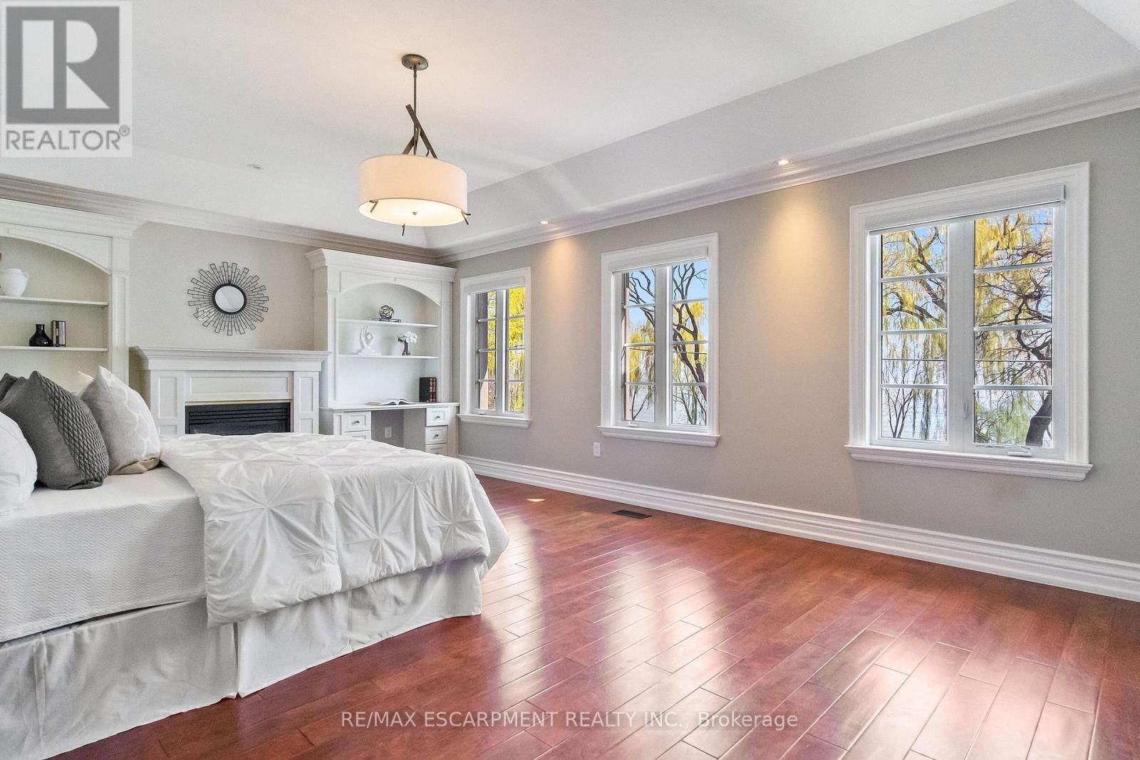 274 Lake Promenade, Toronto, Ontario  M8W 1B3 - Photo 20 - W12142585