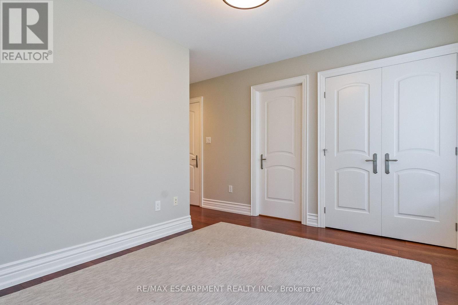 274 Lake Promenade, Toronto, Ontario  M8W 1B3 - Photo 26 - W12142585