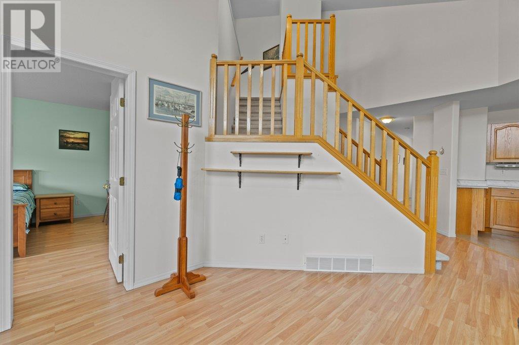 780 10 Street Sw Unit# 2, Salmon Arm, British Columbia  V1E 1L9 - Photo 18 - 10347401